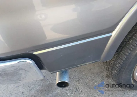 2011 Ford F-150 Lariat z USA, uszkodzony, nr VIN 1FTFW1ET1BFA82757